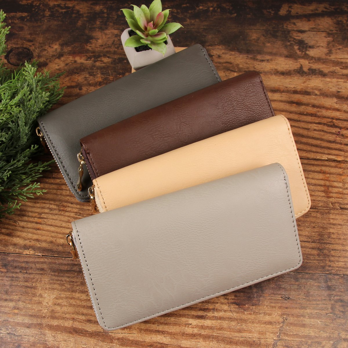 Classic Single Zipper Wallet