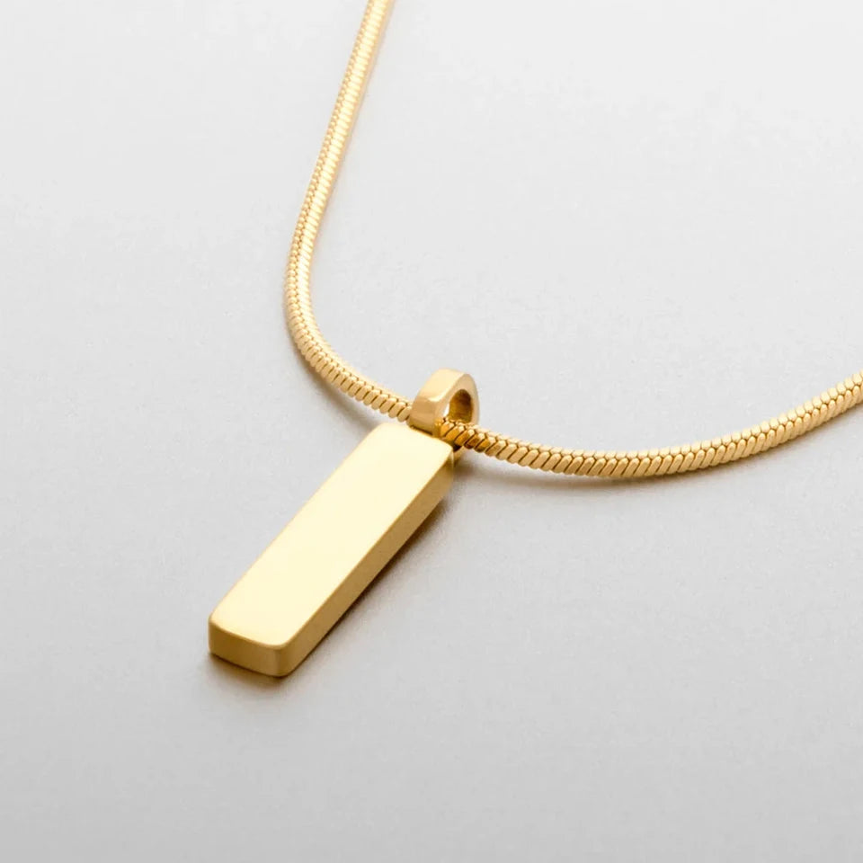 eManco Square Pendant Necklace Simple Fashion New White Gold Stainless Steel Collarbone Chain Does Not Lose Color Wholesale