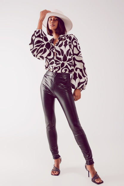 Leather Look Leggings in Black